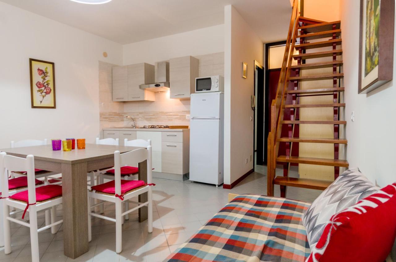 Condominio Clyo Bibione Eksteriør billede