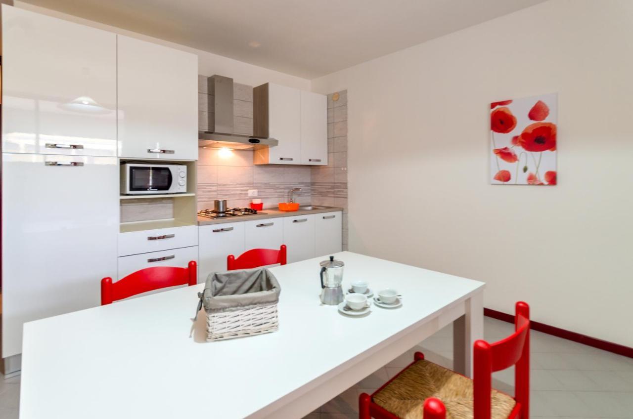 Condominio Clyo Bibione Eksteriør billede